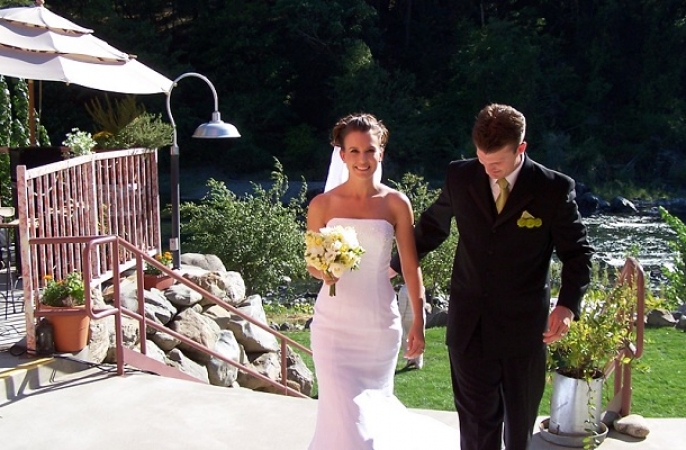 Weddings at Strawhouse Resorts ~ Simple Elegance