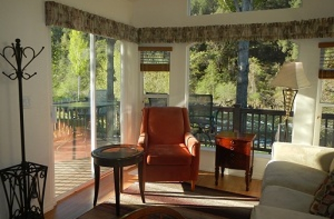 Living Room overlooking Trinity River